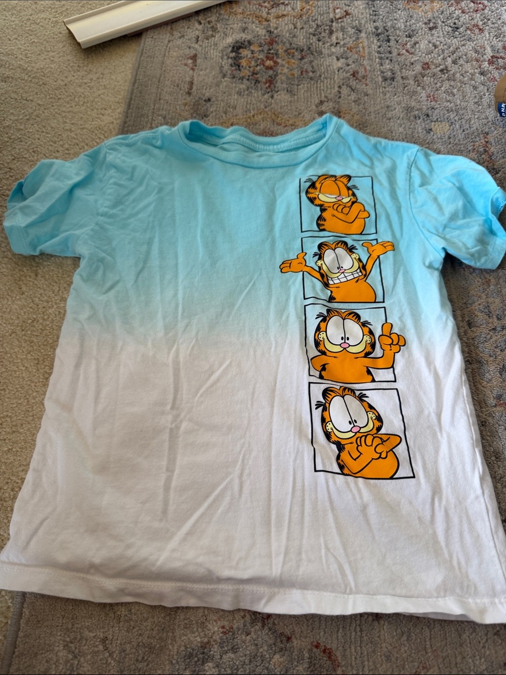 Garfield Short Sleeve Tee - Light Blue to White Gradient